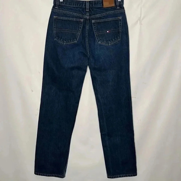 Tommy Hifiger size 6 straight leg jeans - Picture 2 of 3